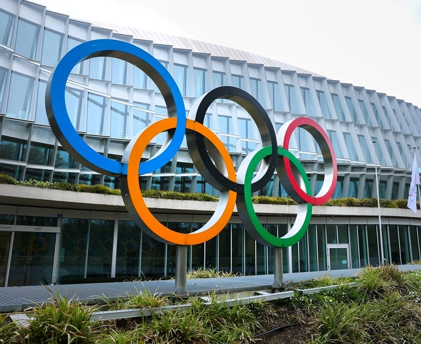 ఒలింపిక్స్‌లో ట్రాన్స్‌జెండర్ల పోటీపై నిషేధం