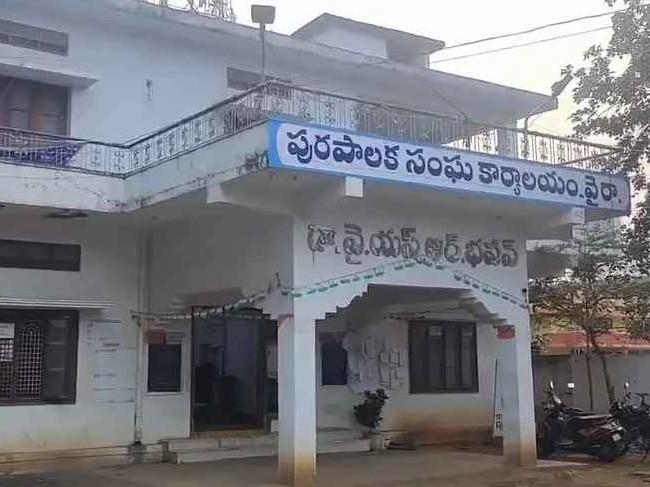 కో-ఆప్షన్ సభ్యత్వాలకు పోటెత్తిన దరఖాస్తులు