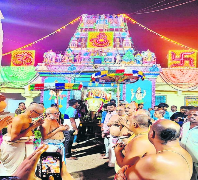 నేటి నుంచి చిలుకూరు ఆలయ బ్రహ్మోత్సవాలు