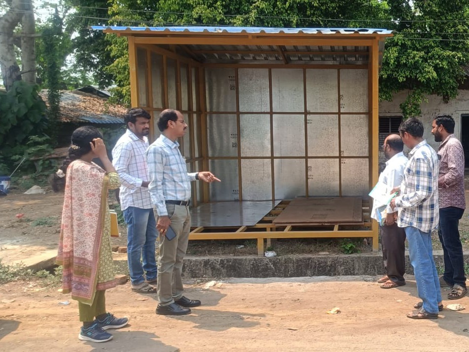 ‘ప్రభుత్వ స్థలం ఆక్రమిస్తే కఠిన చర్యలు తప్పవు’