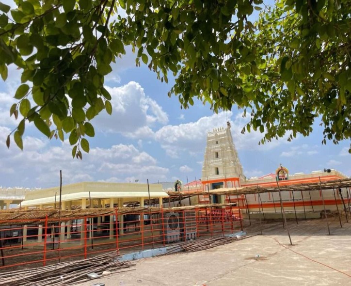 దక్షిణ అయోధ్యగా వెలసిన సిర్సనగండ్ల క్షేత్రం