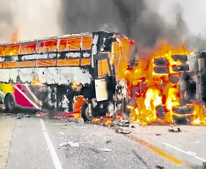 నేడు బంధువులకు మృతదేహాల అప్పగింత