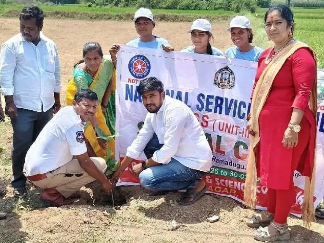 ట్రాఫిక్ నియమలపై అవగాహన సదస్సు