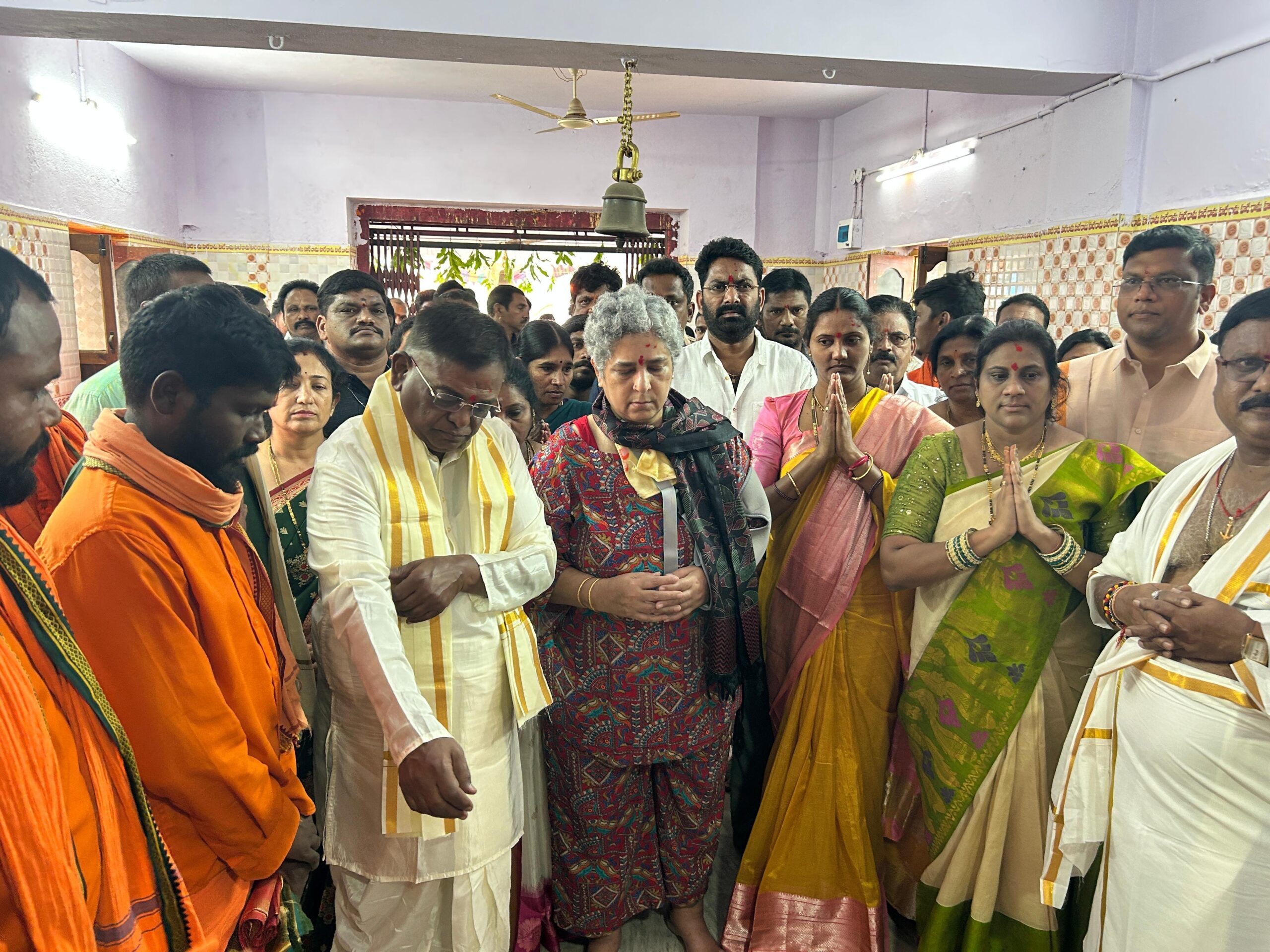 శ్రీరామ భజన మందిరంలో MLA దంపతుల పూజలు