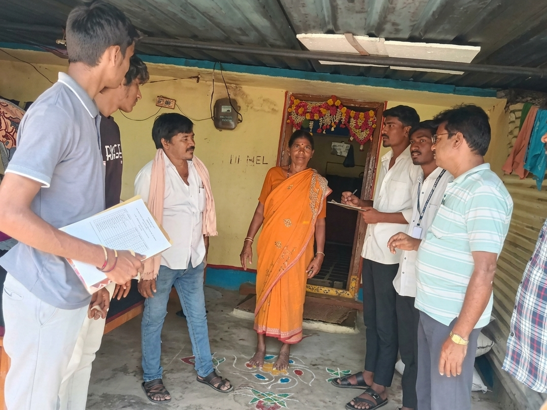 NSS శిబిరంలో ఇంటింటి సర్వే