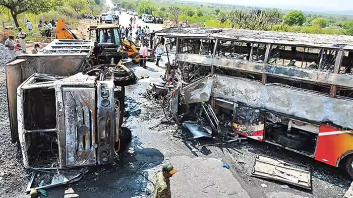 మార్కాపురం బస్సు ఘటన.. డ్రైవర్ అరెస్ట్