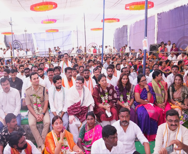 కళ్యాణ్ మహోత్సవంలో పాల్గొన్న మంత్రి పొన్నం