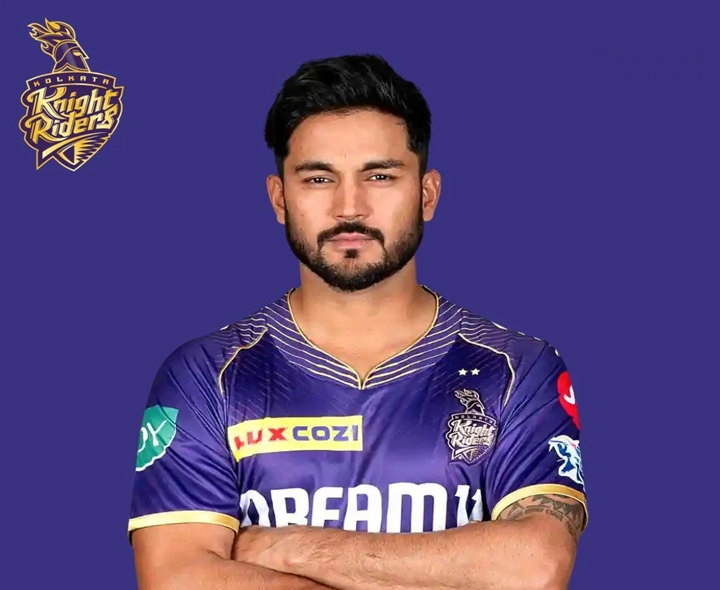 IPLలో తొలి సెంచరీ చేసిన భారత ప్లేయర్