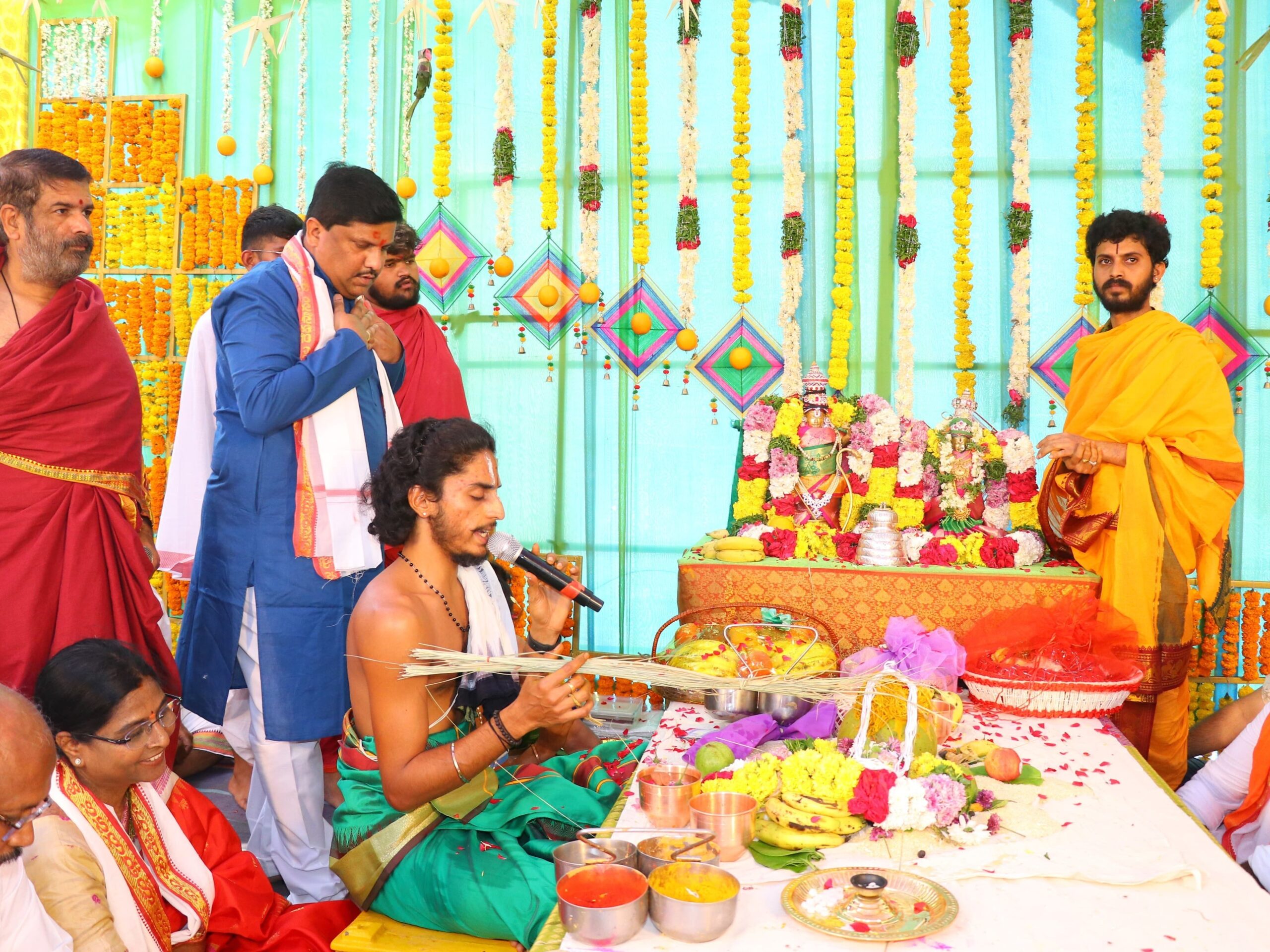 రామాలయంలో ఎస్పీ పూజలు