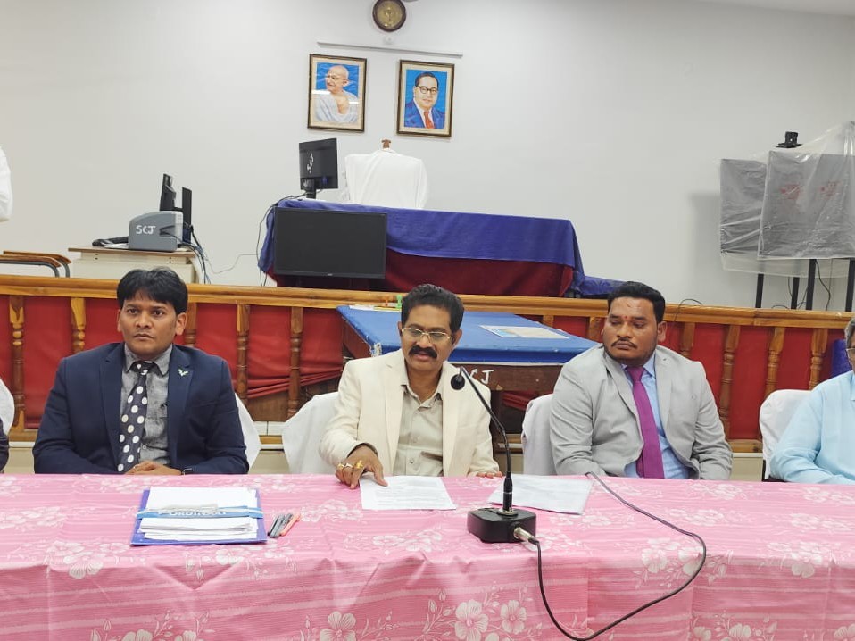 జిల్లా ప్రధాన న్యాయమూర్తి సందర్శన