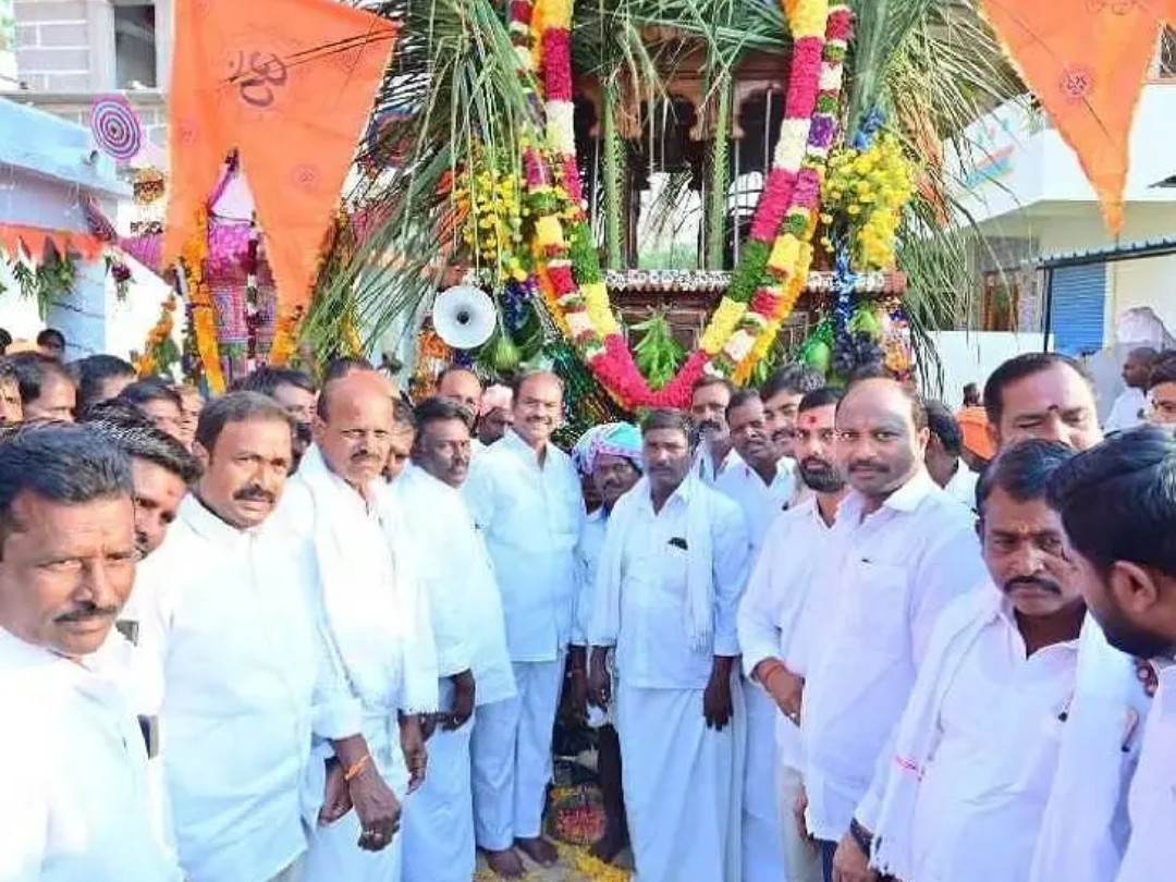 తిక్క ఈరప్ప స్వామి రథోత్సవంలో ఎమ్మెల్యే