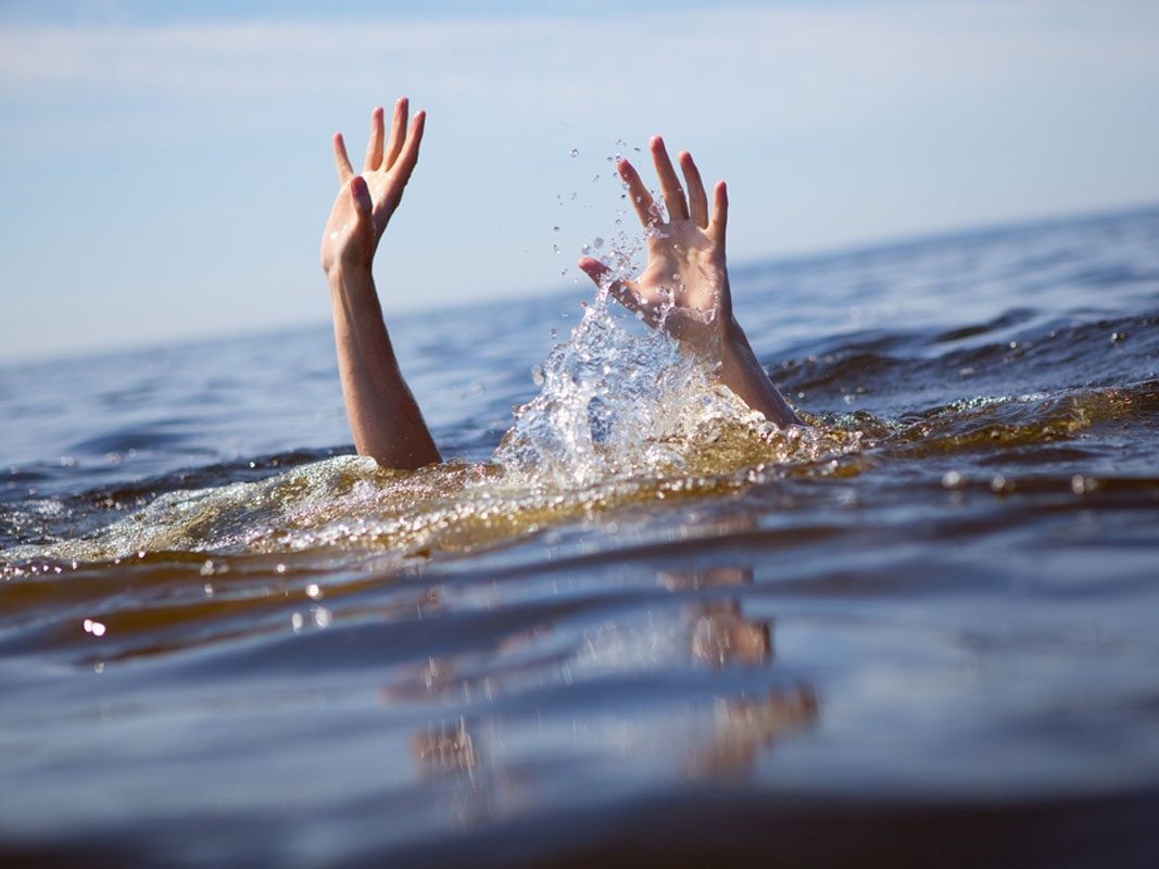 ప్రమాదవశత్తు చెరువులో పడి వ్యక్తి మృతి