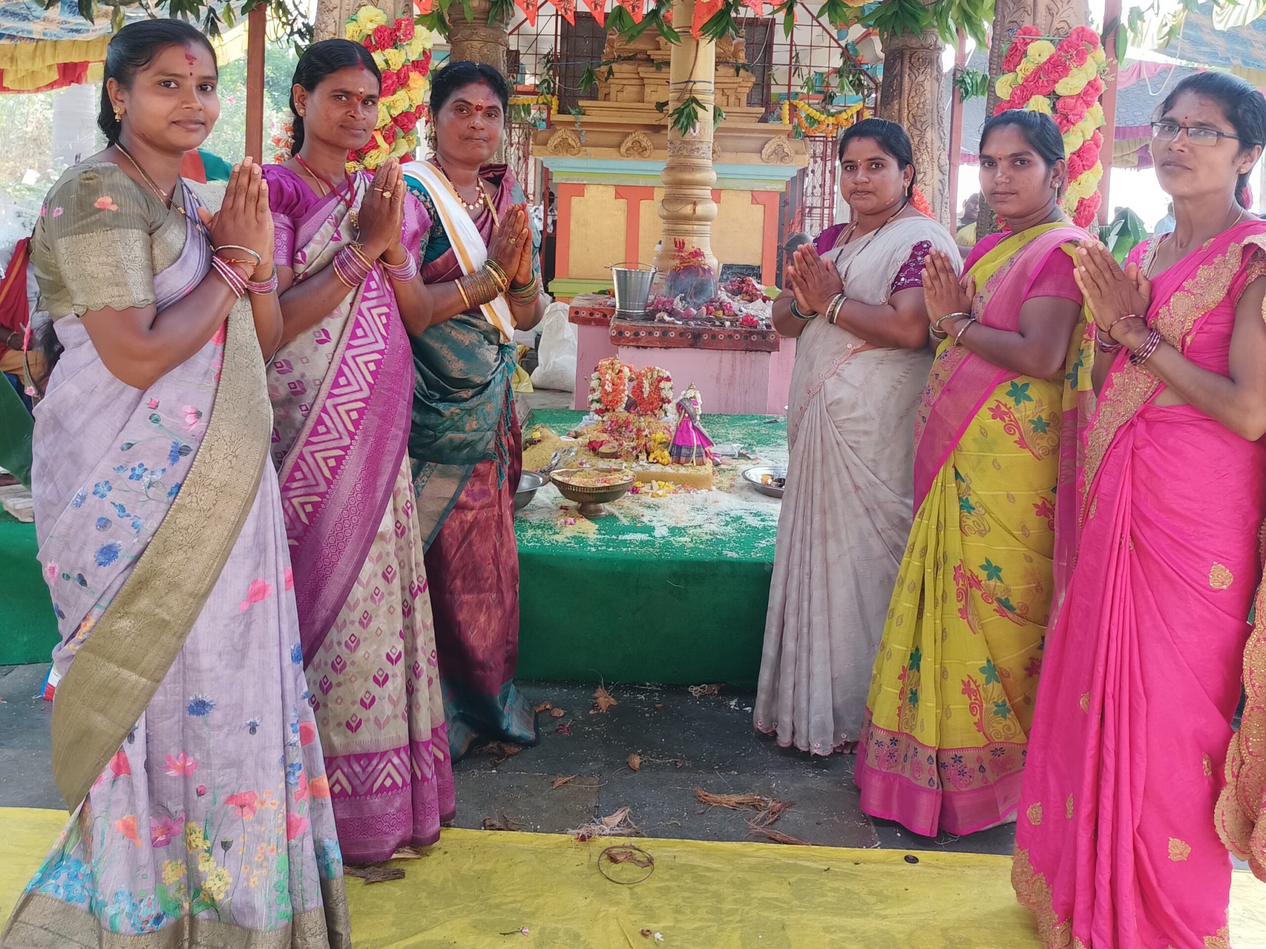 కళ్యాణ వేడుకల్లో ప్రత్యేక ఆకర్షణగా మహిళా నేతలు