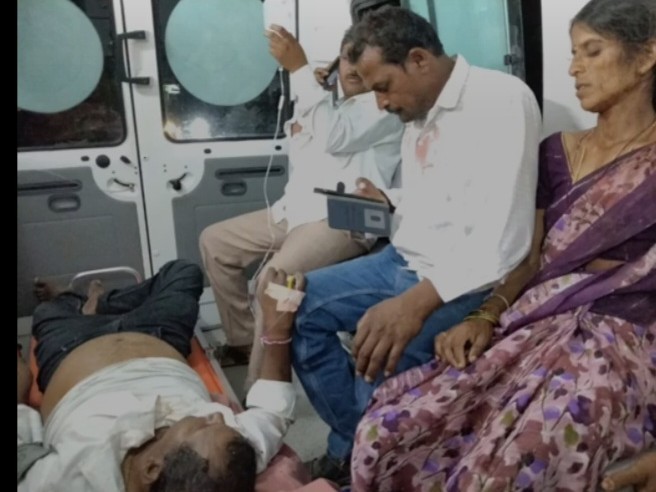 ద్విచక్రవాహనాల ఢీ – ఇద్దరికి తీవ్ర గాయాలు