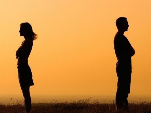 ప్రేమ పేరుతో యువతి జీవితంతో ఆట