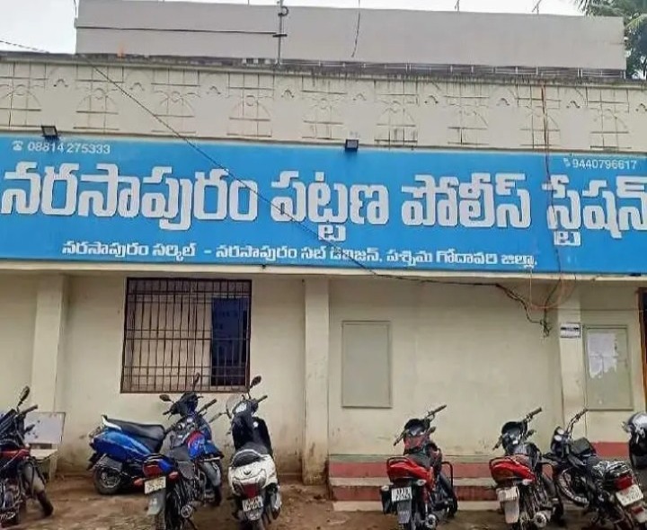 కారు ఇప్పిస్తానని బంధువుకే టోకరా..!