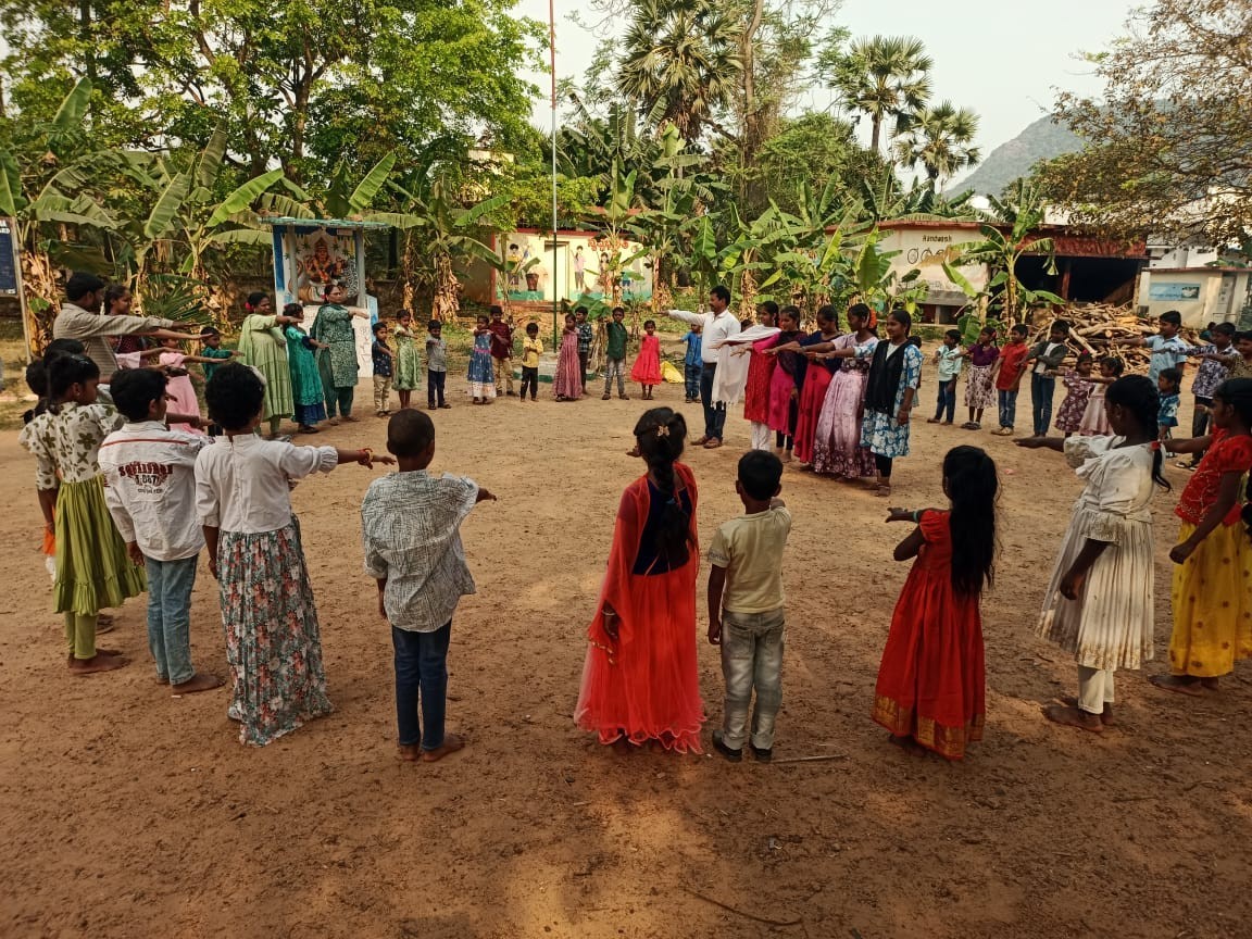 స్వర్ణాంధ్ర-స్వచ్చాంధ్రపై విద్యార్థులు ప్రతిజ్ఞ