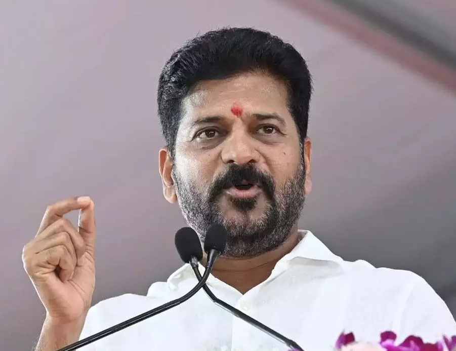 గోదావరి జలాలను మూసీకి తరలిస్తాం: CM