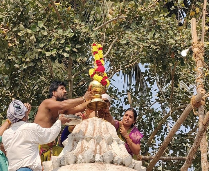 శ్రీరామక్షేత్రంలో ఆలయ శిఖర పునః ప్రతిష్ఠ