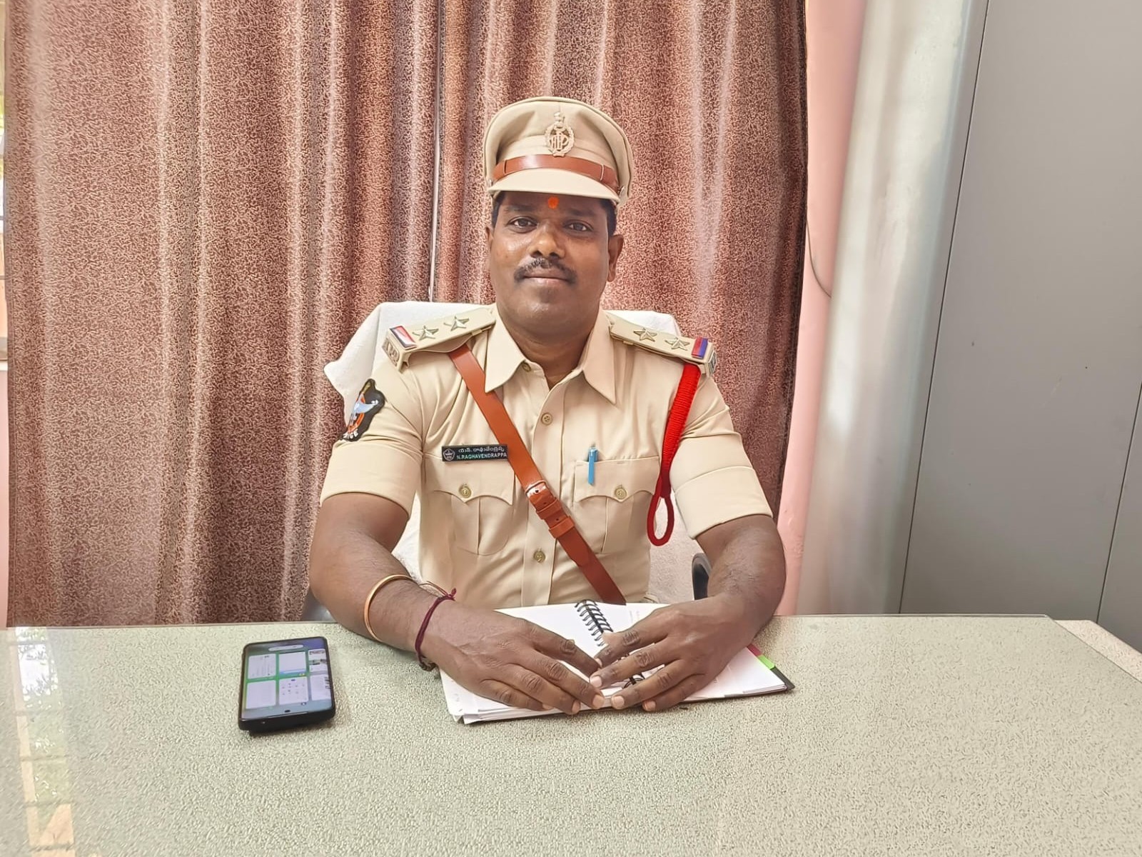 పామిడి నూతన ఎస్సైగా రాఘవేంద్రప్ప బాధ్యతల స్వీకరణ