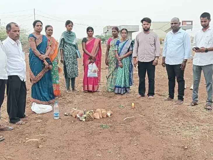 సోలార్ విద్యుత్ ప్రాజెక్టుకు భూమిపూజ