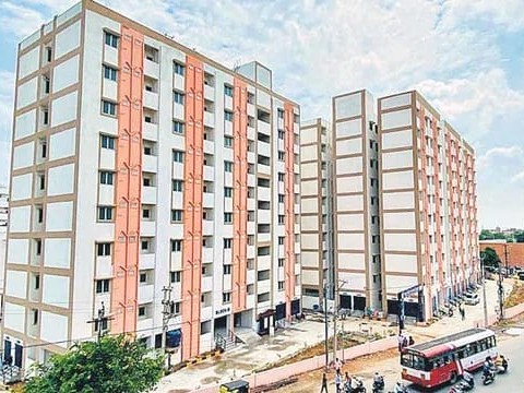 త్వరలోనే డబుల్ బెడ్ రూం ఇళ్ల పంపిణీ