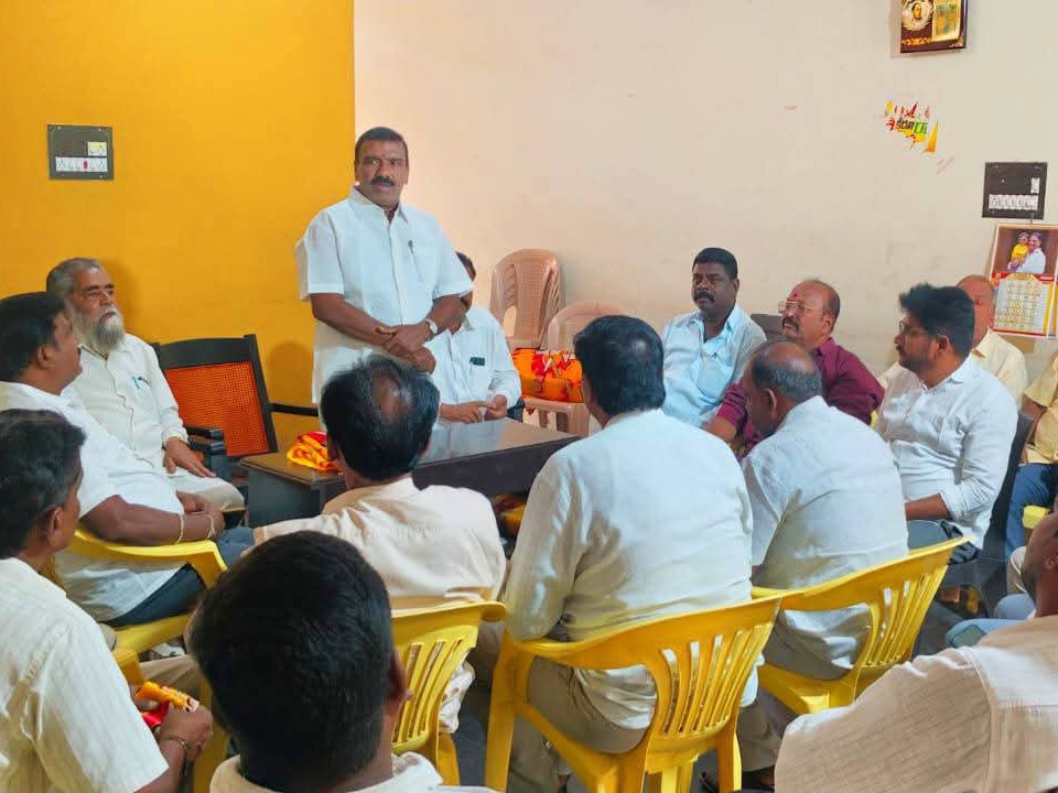 టీడీపీ వేడుకలు జయప్రదం చేయాలి