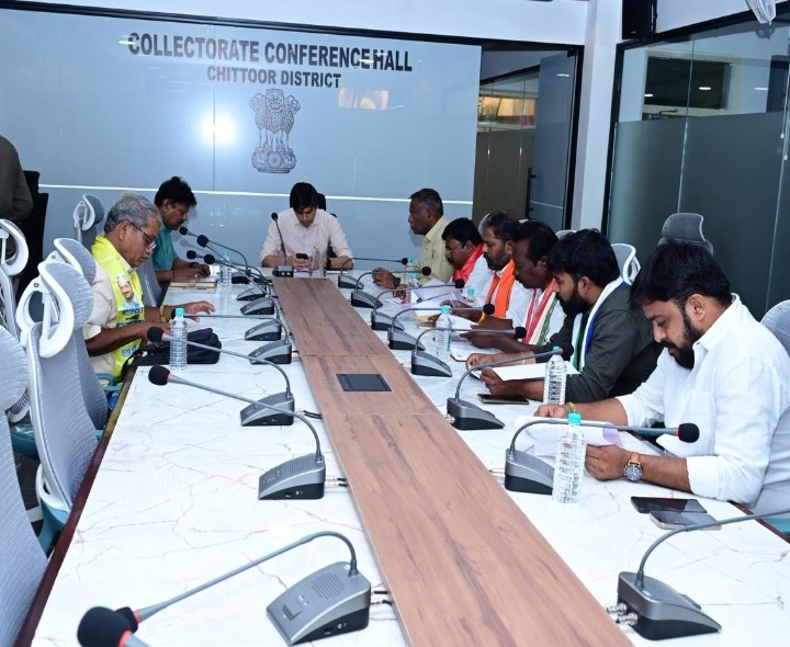 జిల్లాలో ఎంత మంది ఓటర్లు అంటే..?