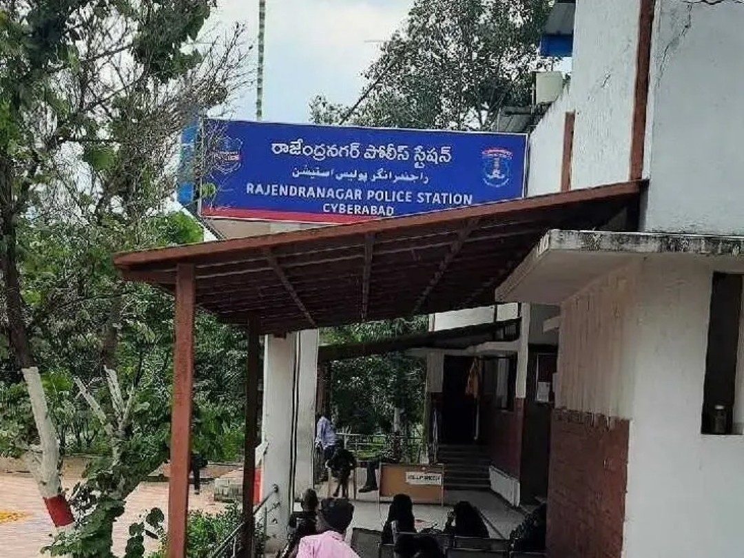 అగ్రికల్చరల్ యూనివర్సిటీలో యువకుడు ఆత్మహత్య