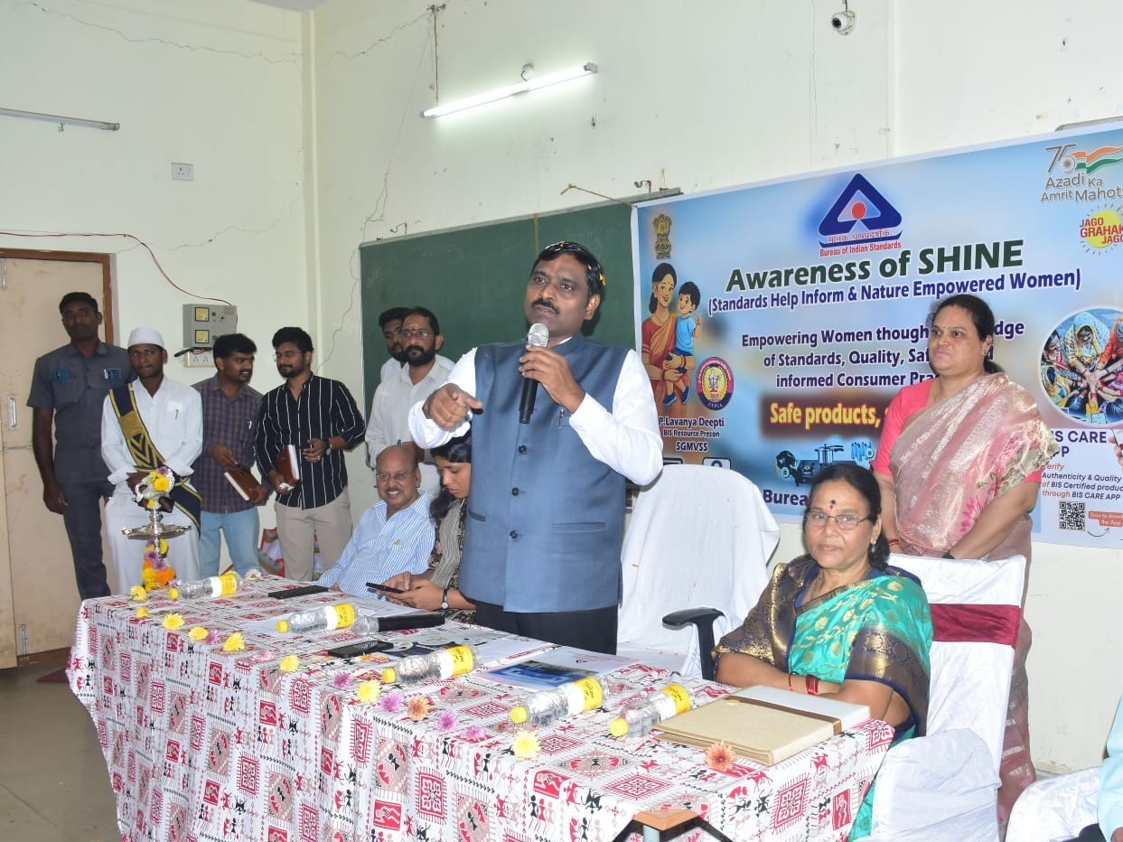 వినియోగదారుల చైతన్యంతోనే నాణ్యమైన జీవనం