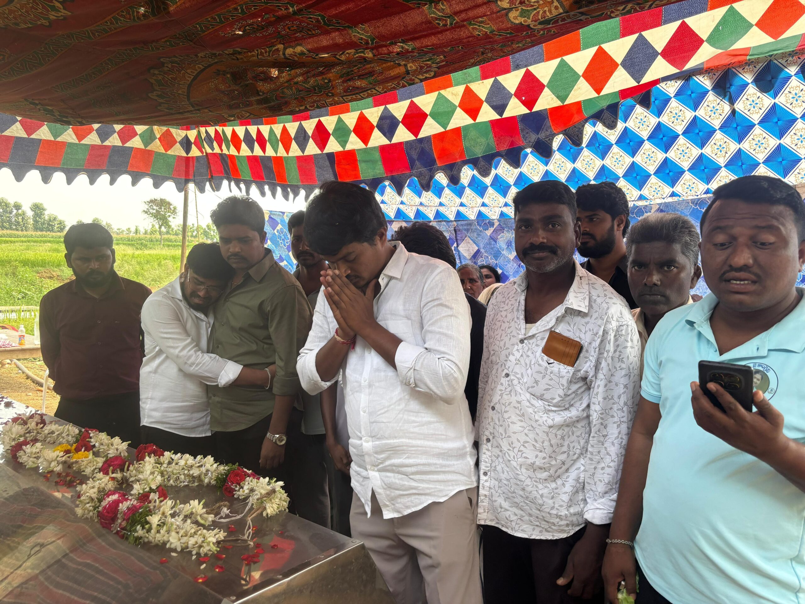 బాధిత కుటుంబాన్ని పరామర్శించిన సూర్య