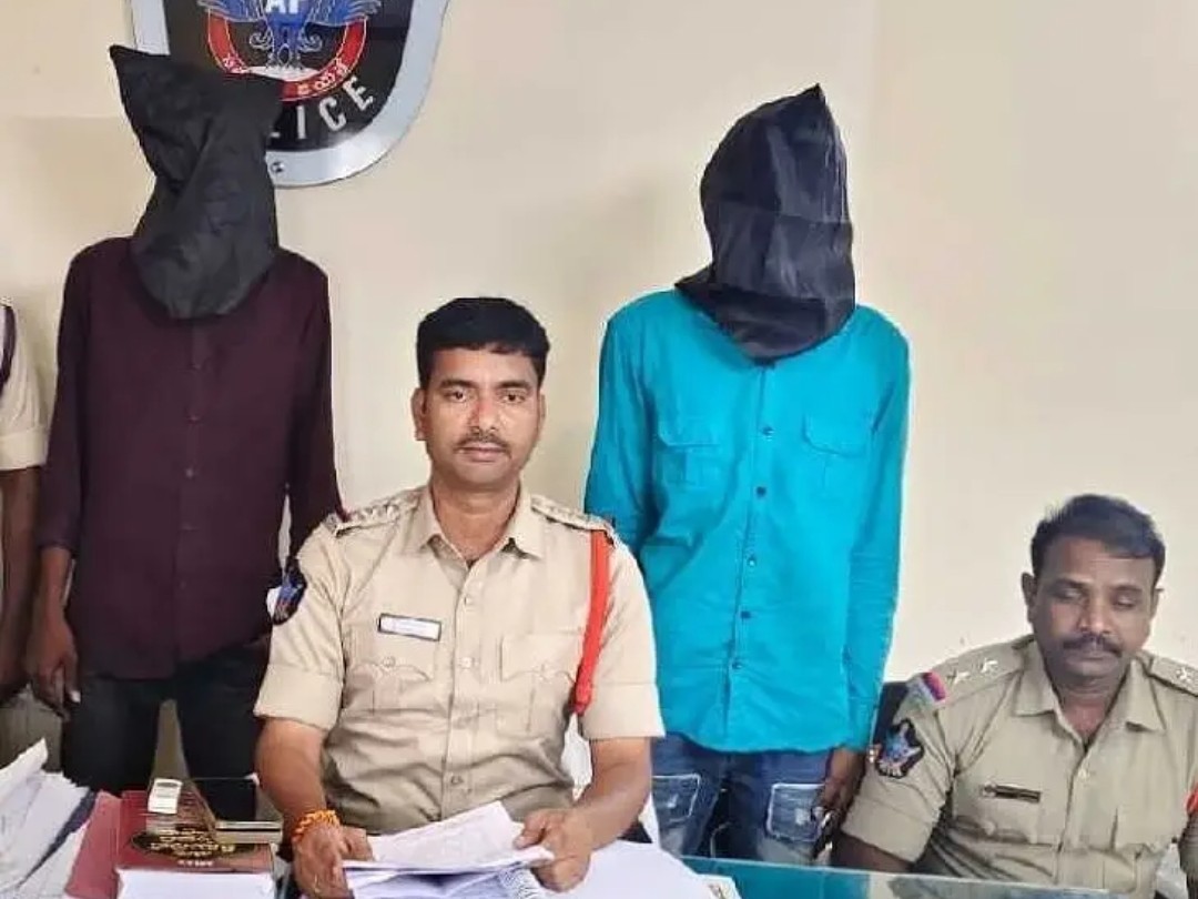 మూడు కేజీల గంజాయి పట్టివేత