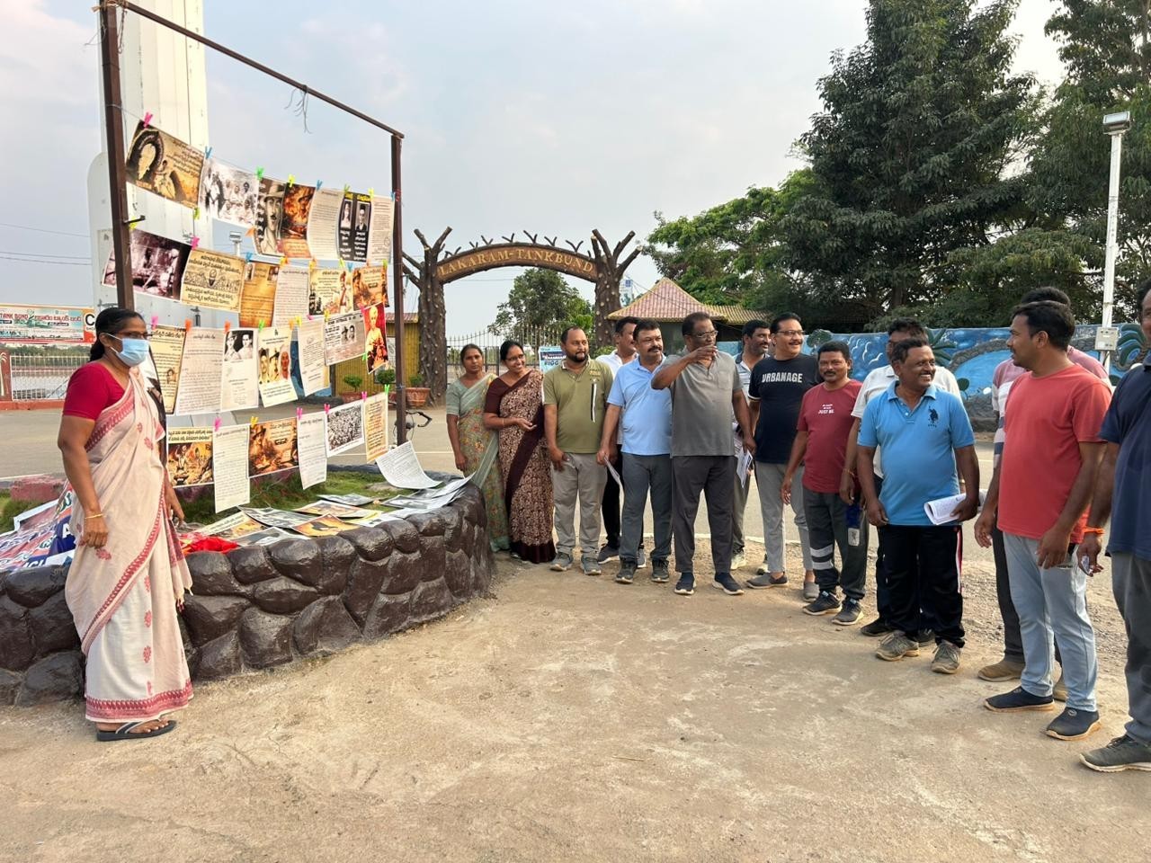 ‘మహనీయులను గుర్తు చేసుకోవాలి’