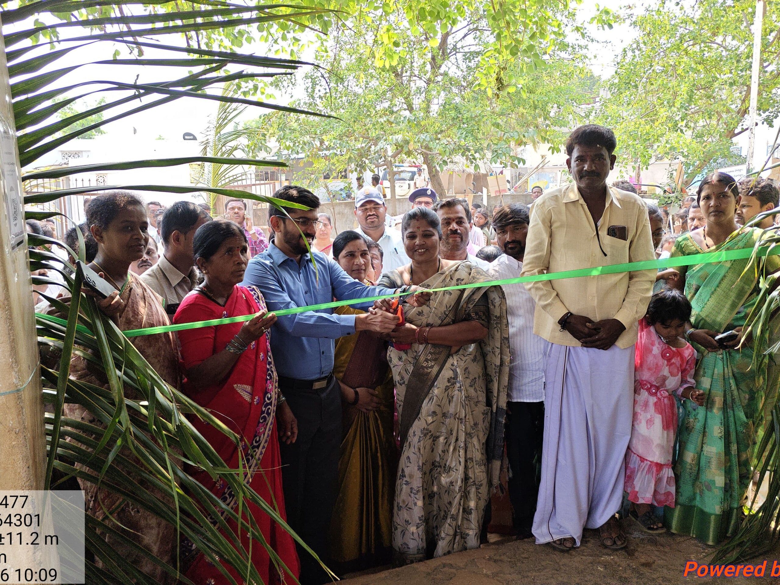 ‘వినూత్న సేవలు.. ఆ నెంబర్‌కు ఫిర్యాదు చెయ్యెచ్చు’