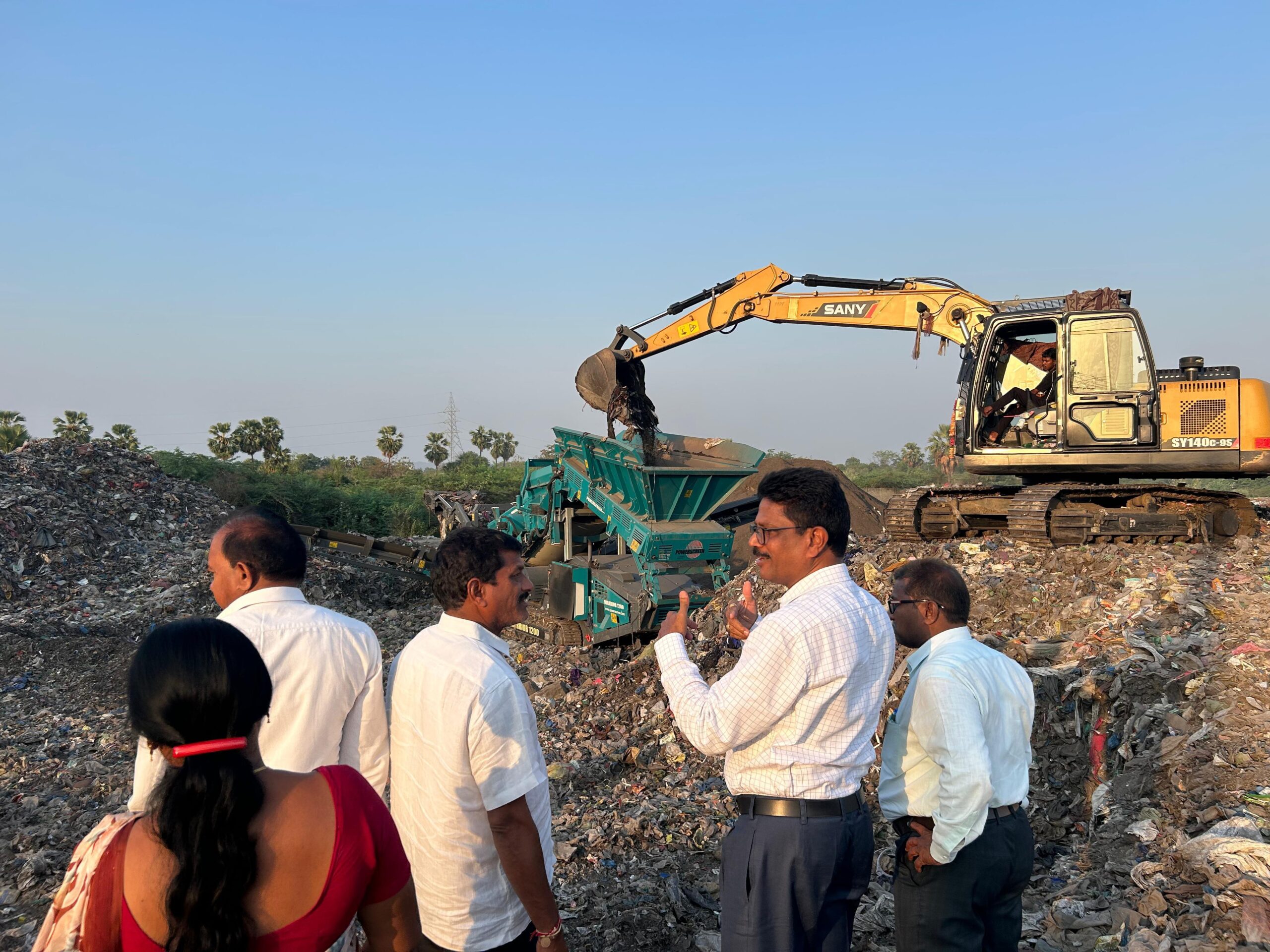 బయోమైనింగ్ పనులను పరిశీలించిన అడిషనల్ కలెక్టర్