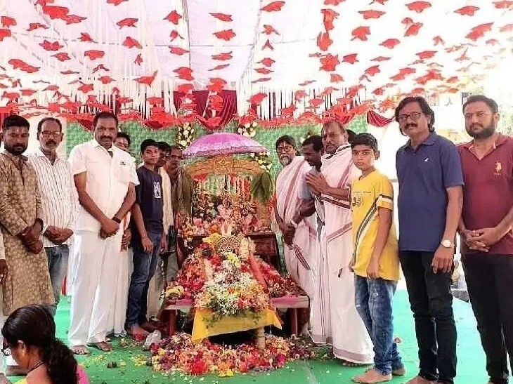 కన్నుల పండువగా  సీతారాముల పట్టాభిషేకం