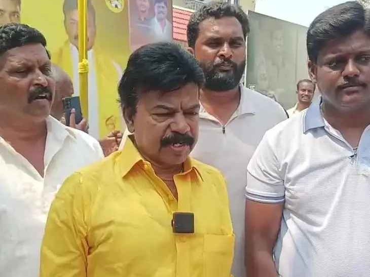 ‘వైసీపీ వారు పగటి కలలు కనడం మానుకోవాలి’