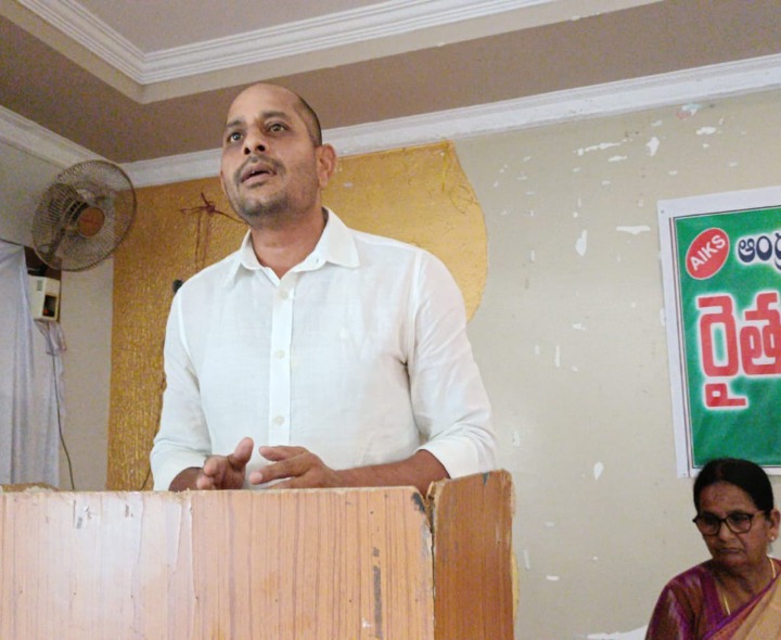 ‘పాడిపంటలు అభివృద్ధిలో మహిళలు కీలకపాత్ర’