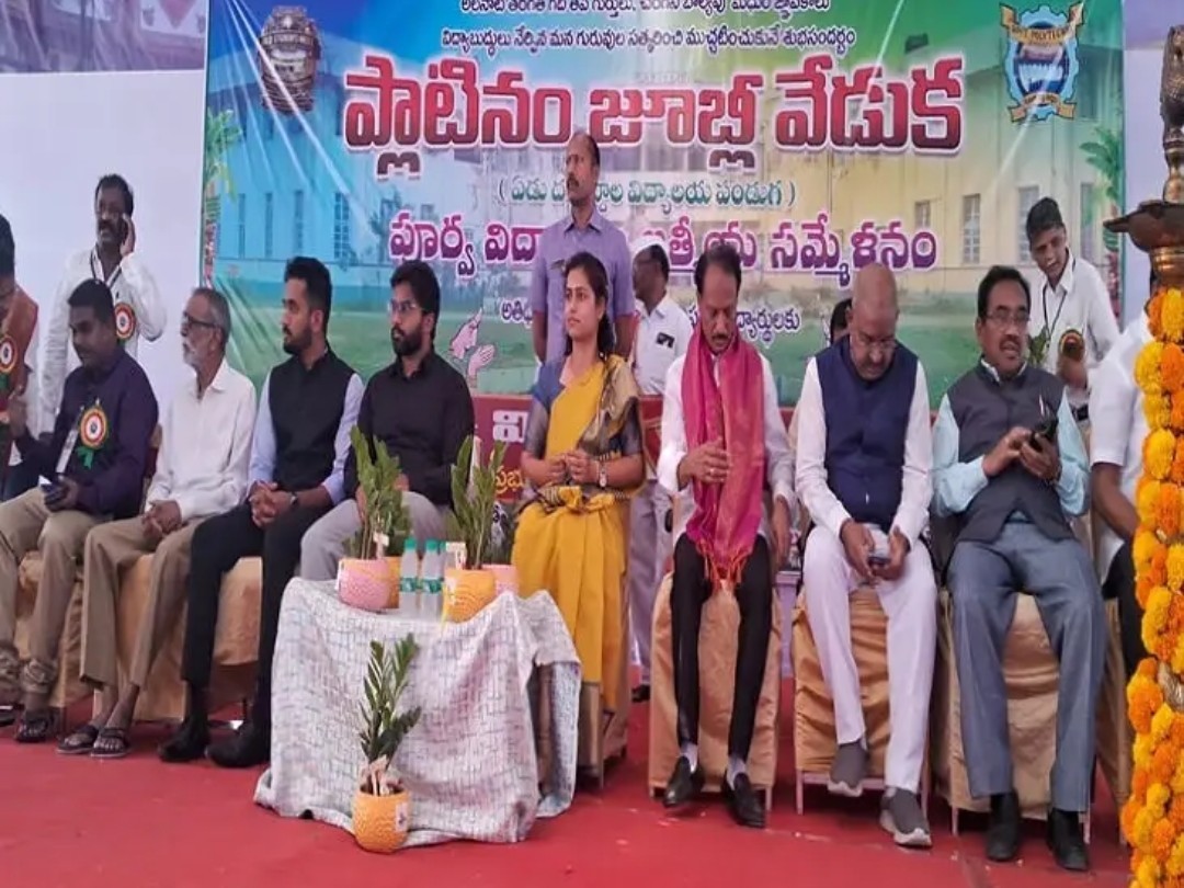 పాలిటెక్నిక్ కాలేజీలో ప్రారంభమైన ప్లాటినం జూబ్లీ వేడుకలు
