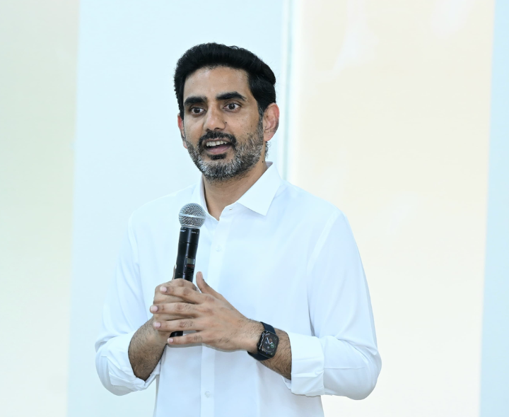 కార్యకర్తలారా.. అలక వీడండి: లోకేష్