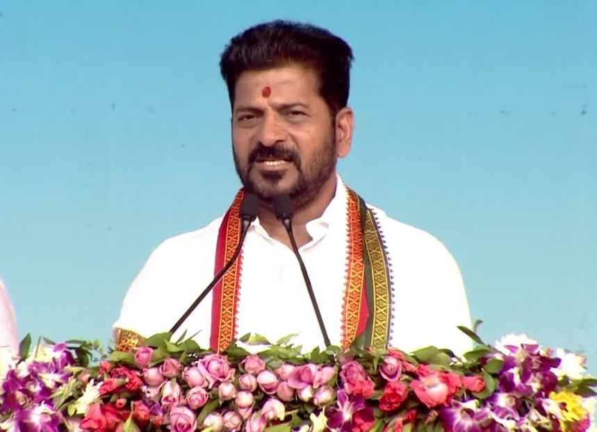 అందుకే కేసీఆర్ సభకు రావట్లేదు: రేవంత్