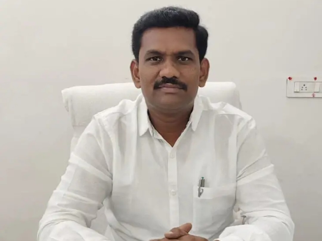 సూళ్లూరుపేటలో ప్రత్యేక కౌంటర్