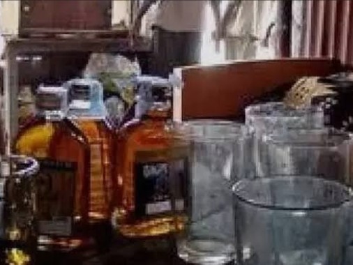 జోరుగా బెల్ట్ షాపులు.. నిద్రమత్తులో అధికారులు