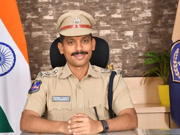 లోక్​ అదాలత్‌ ద్వారా కేసుల పరిష్కారం: సీపీ