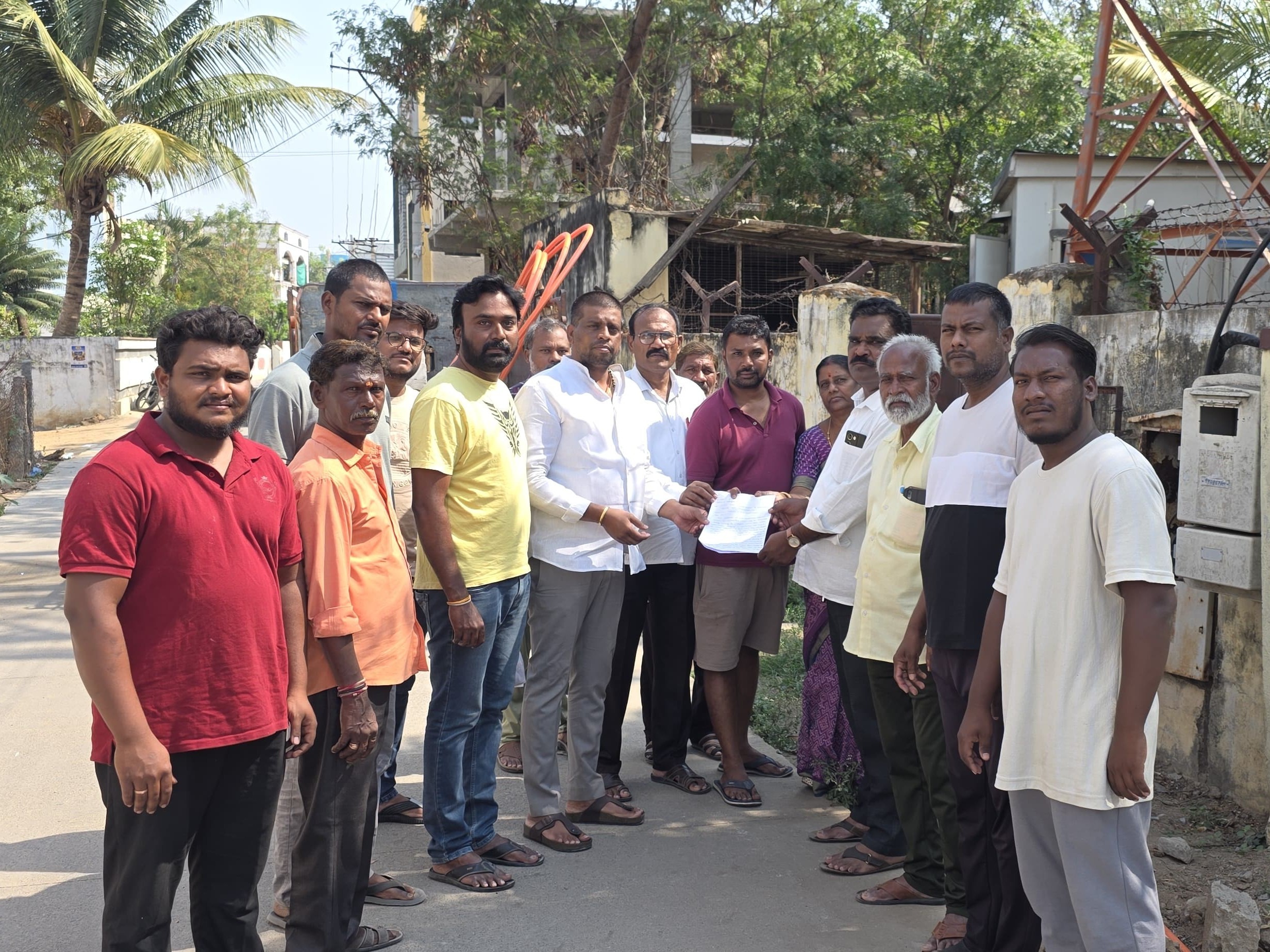 ‘ఎయిర్ టెల్ టవర్‌ను తొలగించండి’