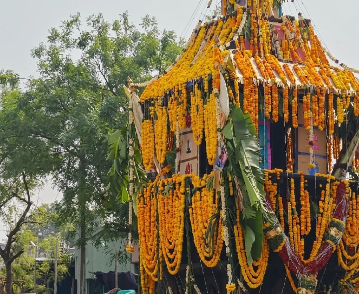 దైవందిన్నెలో వేంకటేశ్వర రథోత్సవం