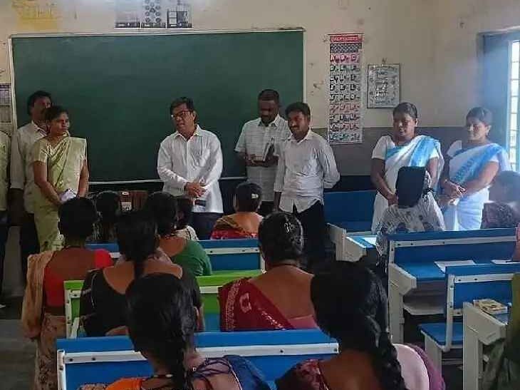 మాచర్లలో మహిళా సంఘాల పరీక్షలు