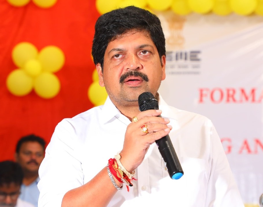 మచిలీపట్నంలో భారీ ర్యాలీ.. పాల్గొన్న మంత్రి కొల్లు 