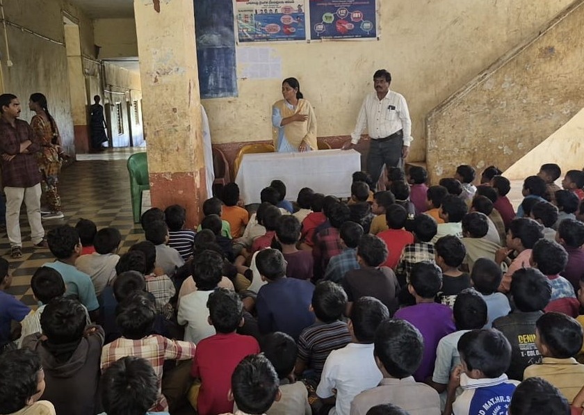 ‘మత్తు పదార్థాలకు దూరంగా ఉండాలి’