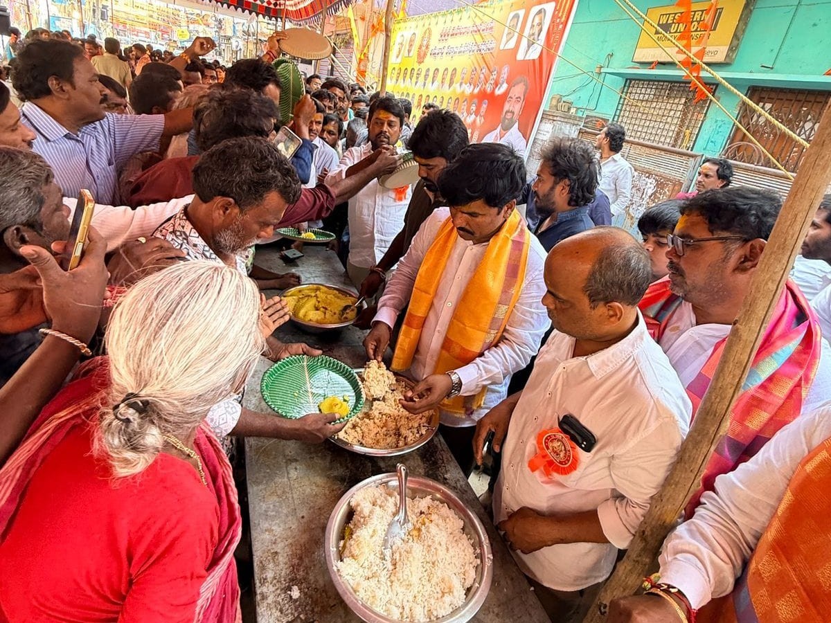 ఘనంగా మహాంకాళి రేణుక ఎల్లమ్మ అమ్మవార్ల కళ్యాణం